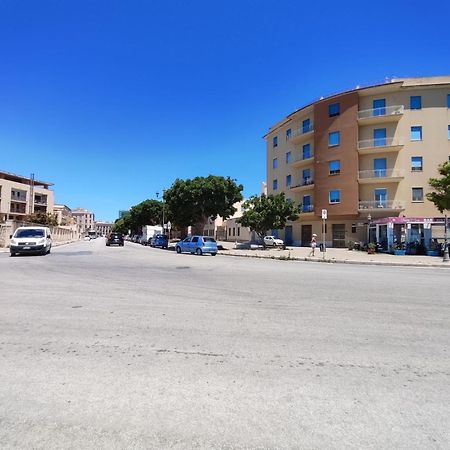 Alla Marina Da Pina تراباني المظهر الخارجي الصورة