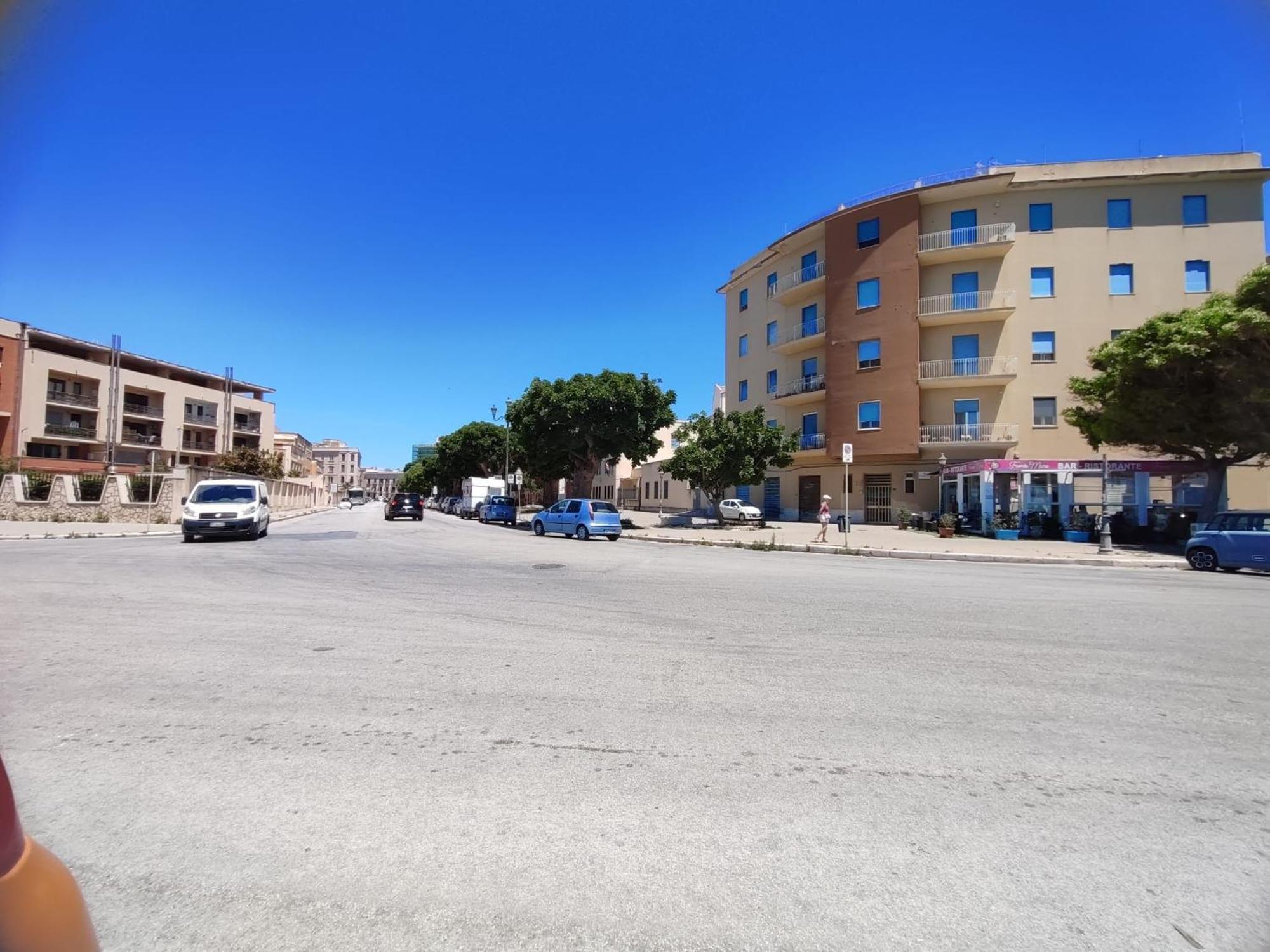 Alla Marina Da Pina تراباني المظهر الخارجي الصورة